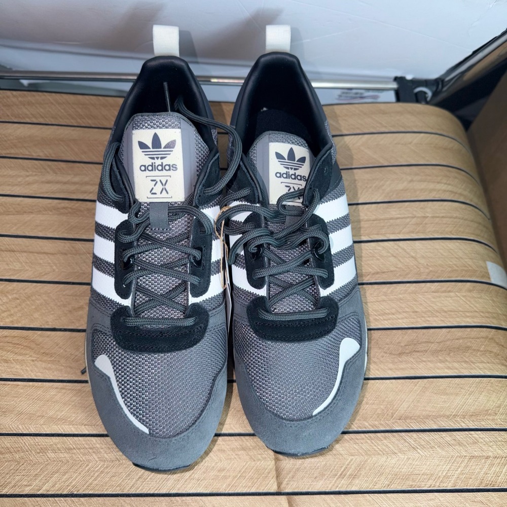 Adidas ZX 700 HD Mens Shoes Grey White H01851 Size 10 NEW